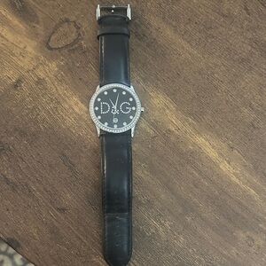 Dolce and Gabana Gloria Leather Quartz Watch with Crystal